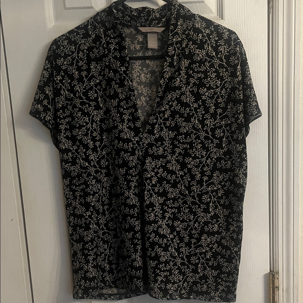 H&M Black and White Floral Button Down Shirt